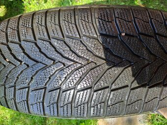 Elektróny s pneu l200 245/65R17 107H. - 4