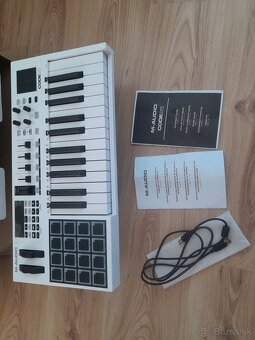 M-Audio Code 25 - 4