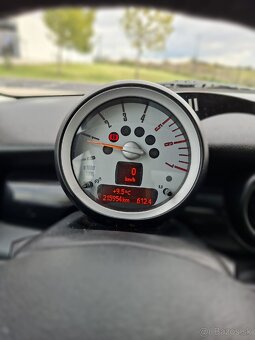 MINI CLUBMAN - 4
