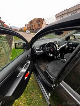 Predám Fiat freemont - 4