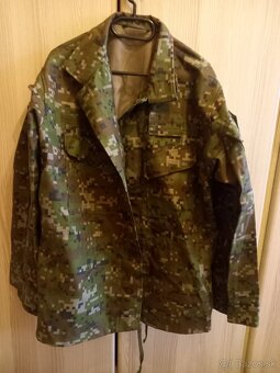 Predam voj bundu a maskace tepl supravu monterky - 4