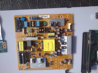 Televízor  LG 43LH500T-ZA náhradné  diely. - 4