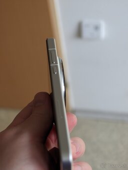 Oppo Find X8 Ultra (12/256) - 4