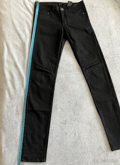 Čierne dámske rifle H&M - 4