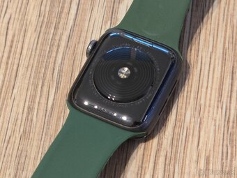 Apple watch se 1 generácie 40mm - 4