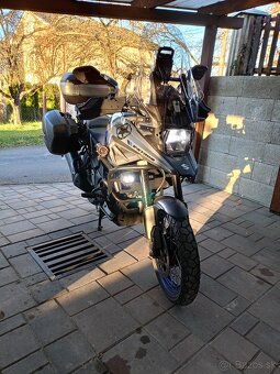 Suzuki V-strom 1050 DL - 4