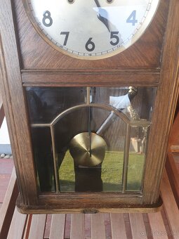 Predam kyvadlove hodiny  JUNGHANS - 4