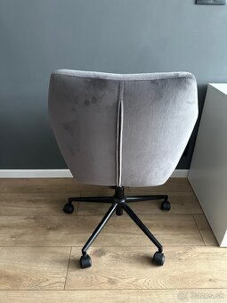 Stolička - kreslo sivé, nastaviteľná výška - 4