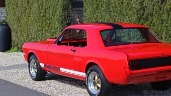 1965 FORD MUSTANG V8 AUTOMAT ABSOLUTNI SHOW CAR - 4