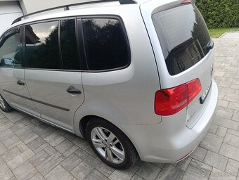 VW TOURAN 1.6TDi 77kW 2011 - 4
