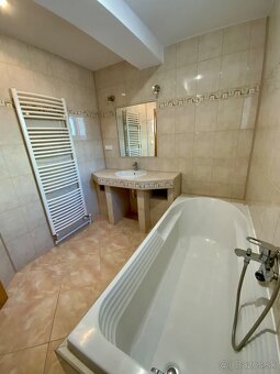 Prenájom 3 izbový byt 106m2 Nitrianske Pravno - 4