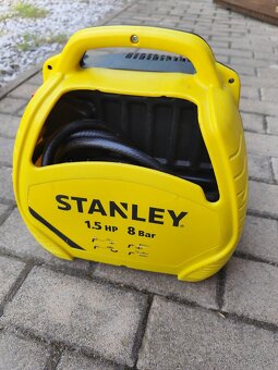 Bezolejový kompresor STANLEY AIR KIT - 4