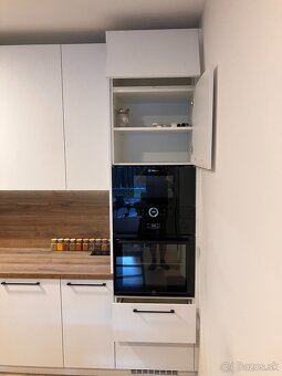 Moderná kuchynská linka biela - 4