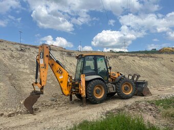 JCB 4CX - 4
