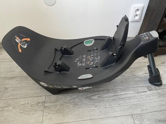 Cybex cloud Z i-size+ so základňou - 4