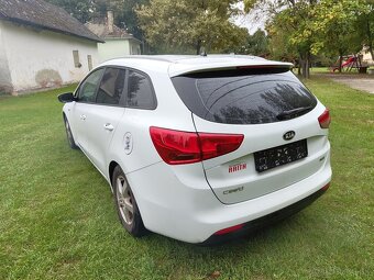 Kia Cee´d SW 1.4 CRDi LX/Silver - 4