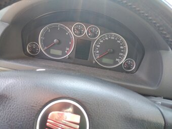 Seat Alhambra 2.0tdi 103 kW 2006 - 4