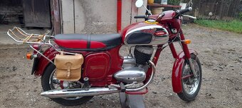 Jawa 250/592 - 4