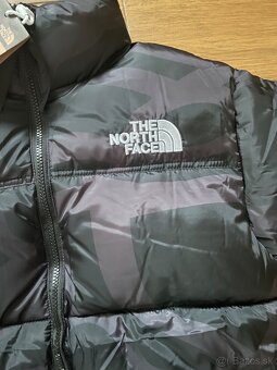 The North Face X Kaws - 4