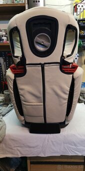 Autosedacka Chicco 15-36kg - 4