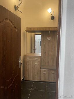 Prenajmem 2 izbový byt v Kežmarku - 4