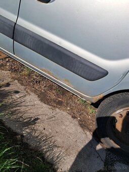 Predám Renault kangoo - 4