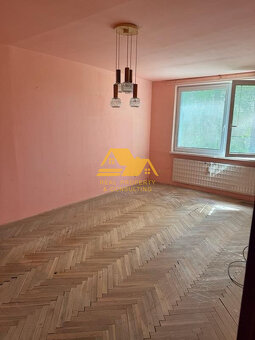 Predám 2 izbový byt s balkónom v Nových Zámkoch - 4