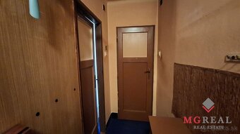 1 izbový priestranný byt v centre mesta Nitra - 4