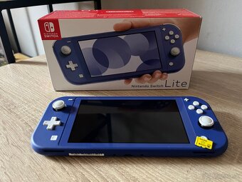 Nintendo switch Lite - 4