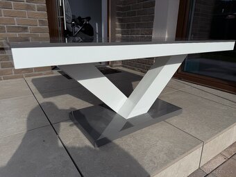 Predám konferenčný stolík - 4