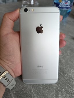 iPhone 6S Plus - 4