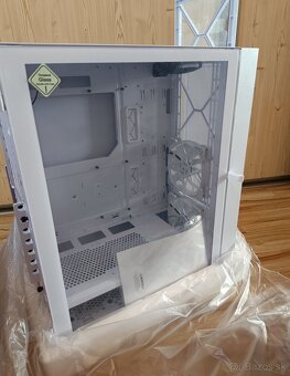 PC skrina, počítačový case - 4