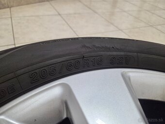 "16" Citroen, Peugeot (5x108) - 4