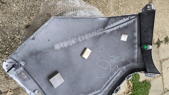 toyota rav4 nárazník - 4