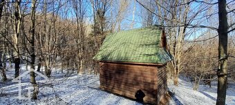 Záhradná chatka pri obci Krásnohorská Dlhá Lúka. - 4