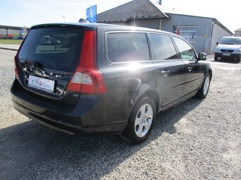 VOLVO V70 2,4D5 136kw Geartronic, bez koroze 11/2009 - 4