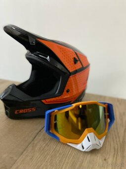 Motocross prilba - 4