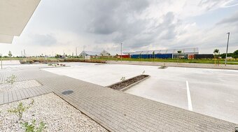 Podnikajte v novom Jedinečné nové obchodné priestory na Ric - 4