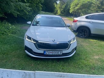 Predám škoda octavia 2.0 TDi dsg - 4