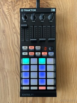 Native Instruments Traktor Kontrol F1 MK2 - 4