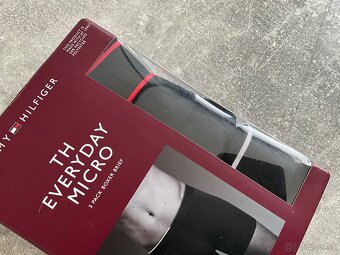 Pánske boxerky Tommy Hilfiger NOVÉ - 4