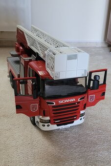 Hasicske auto Bruder Scania - 4
