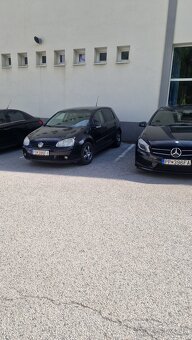ponúkam golf 5 1.9 77 kw - 4