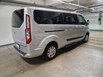 Ford Tourneo Custom Combi 2,0 110kW 8/2023 Long L2 LED denné - 4