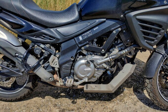 Suzuki DL 650 V-Strom - 4