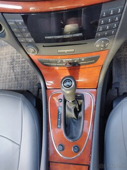 Predám Mercedes Benz E 220 CDI - 4
