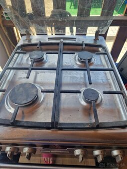 Sporák Amica SHM 5784DA X s grilovacou ihlou - 4