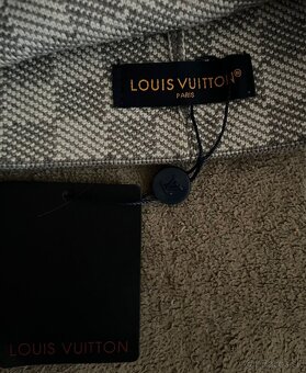 Louis Vuitton hat - 4