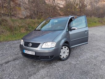 Volkswagen Touran 1.9 TDI- 77kw - - 4