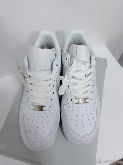Nike AirForce 1 - 4